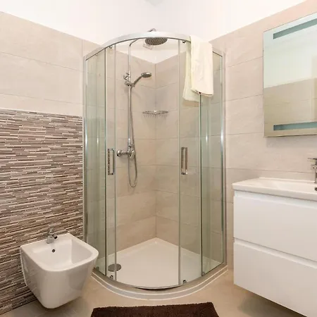 Holiday home Gorgeous In With Wifi Krmed